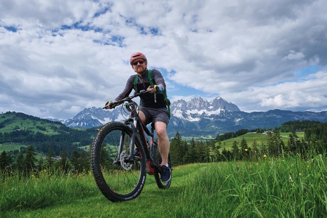 Taking a spin on an e-mountain bike © Daniel Wildey_web.jpg