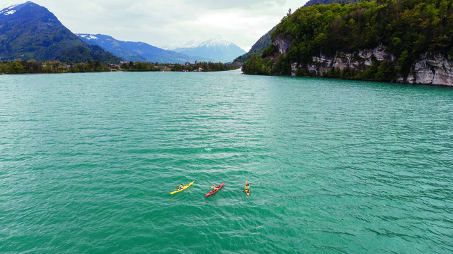 Taking the kayaks out for a spin ©Martin Bissig.jpg