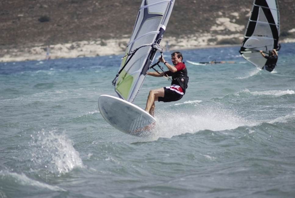 wind surf on pembrokeshire beach