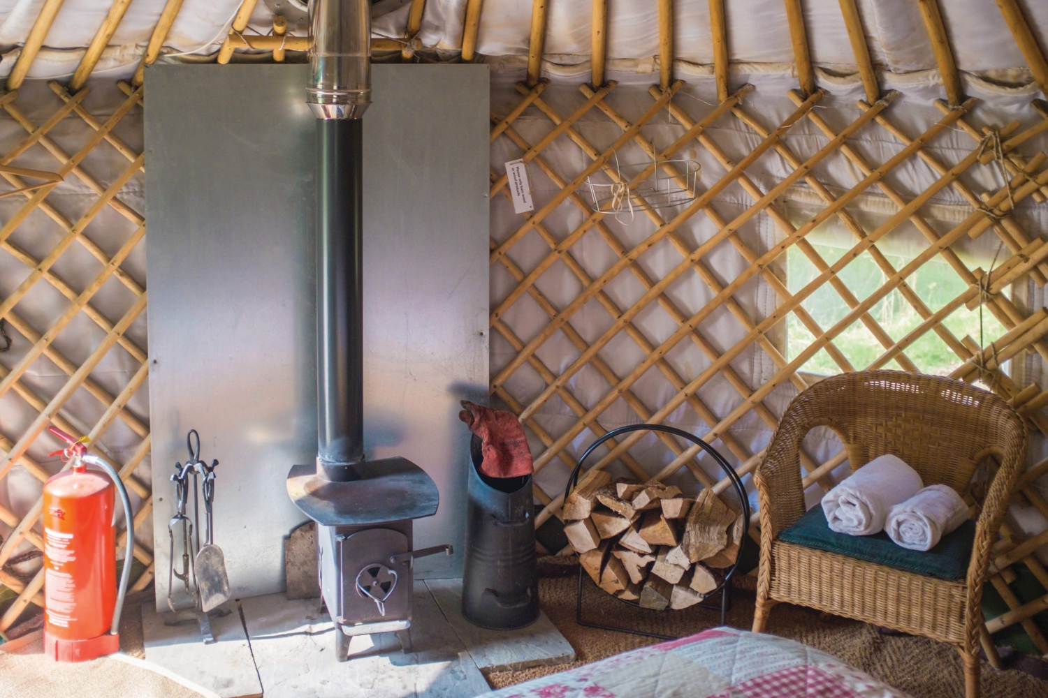 yurt-bamff-perthshire-scotland