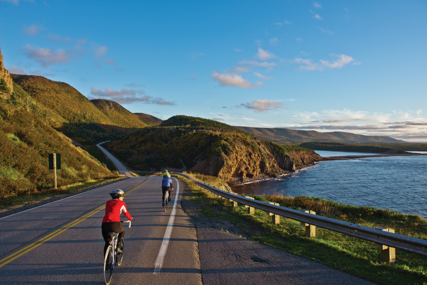 cabot-trail-nova-scotia-canada