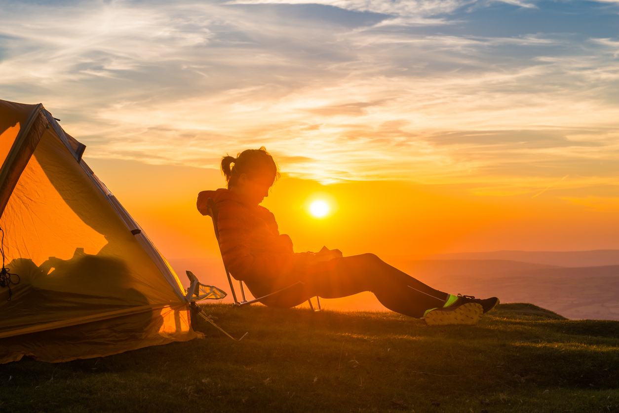sunset-campsite-sea-view