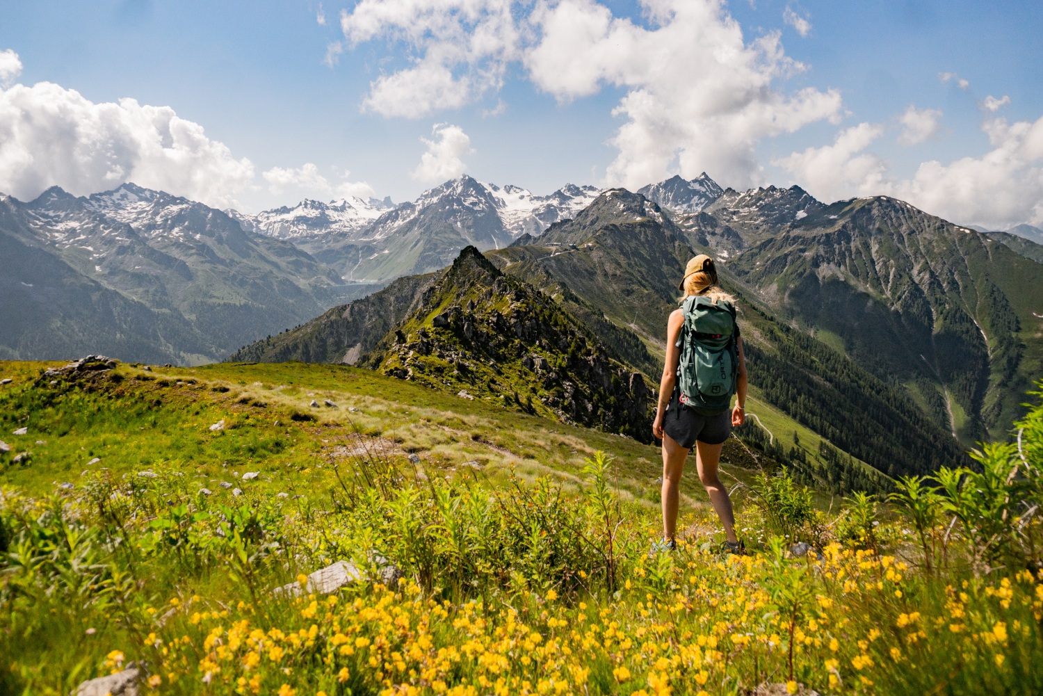 hike-dent-du-nendaz-switzerland