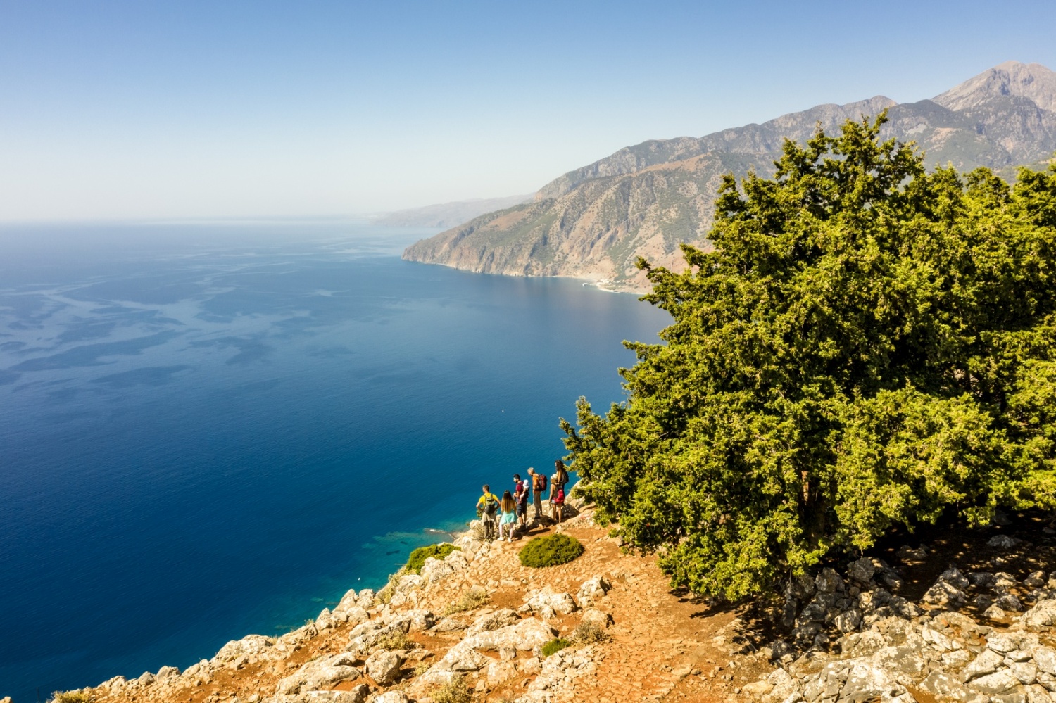 Hikers wth a sea view Crete CREDIT Crete Tourism