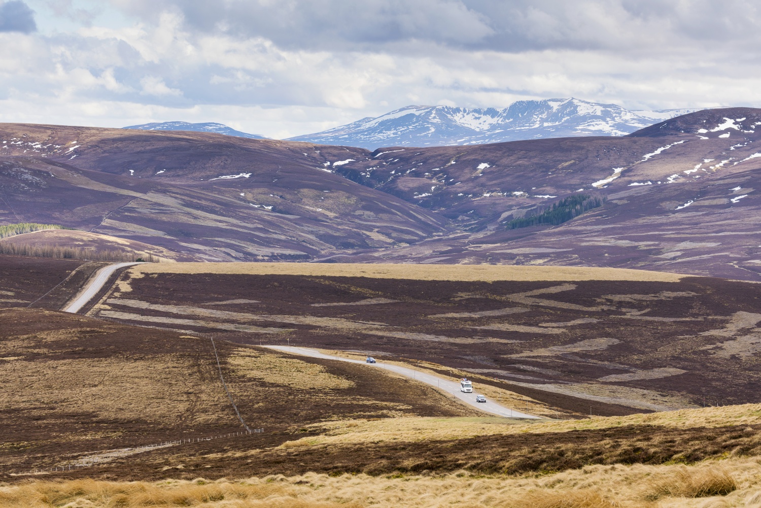 view-from-lecht-aberdeenshire-scotland