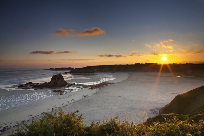 Beautiful Penarronda beach in Castropol y Tapia CREDIT Noe Baranda.jpg