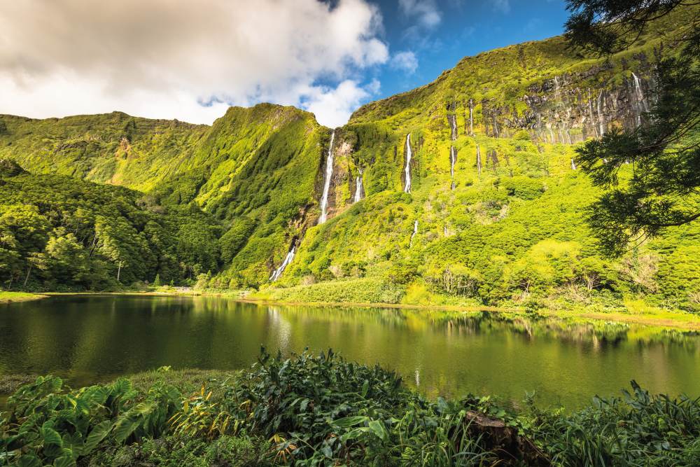 Breath-taking landscapes on the Azores.jpg