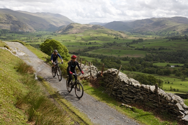 Cycling_The_Lake District_UK_CREDIT_iStock.jpg