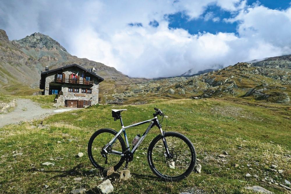 Explore the wonderful Aosta Valley by bike and stay at Rifugio Sogno De Berdze.jpg