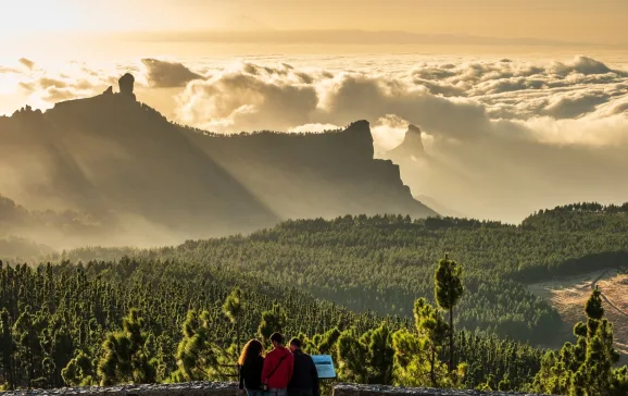 GranCanaria Summit Roque Nublo walking CREDIT Gran Canaria Tourism