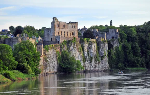 river wye gloucestershire way walk chepstow castle istock