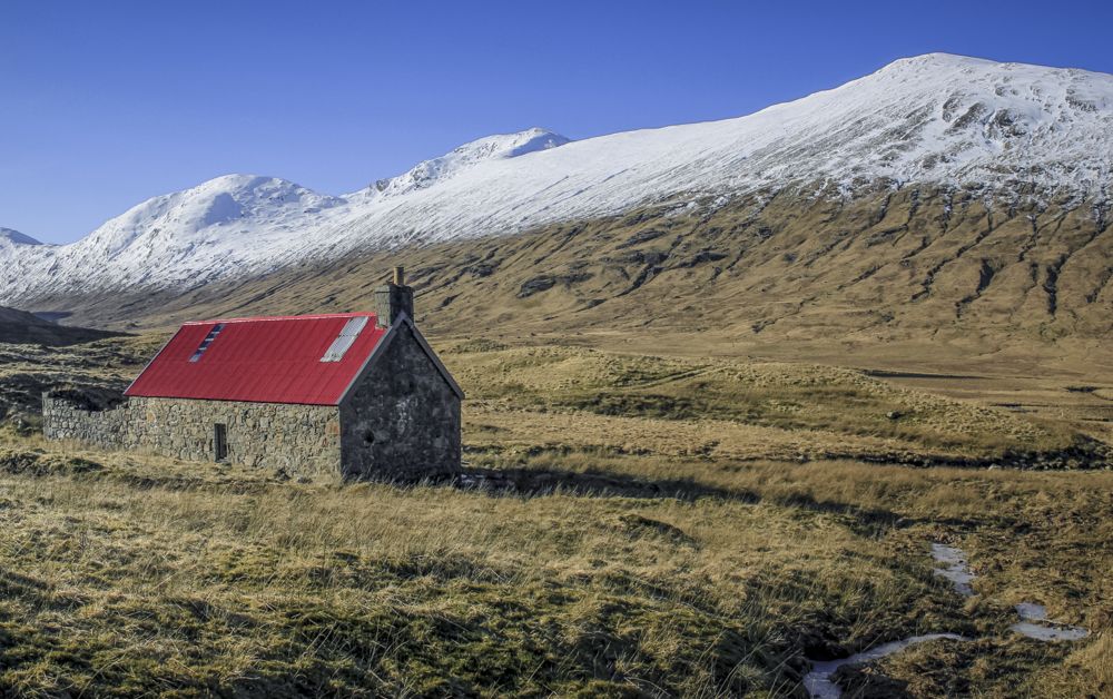 Overnight In A Haunted Old Mountain Cabin: A Scottish Bothy