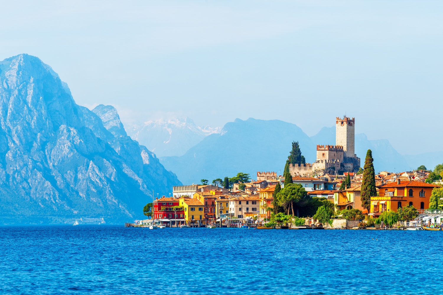 Malcesine-castle-lake-garda-italy