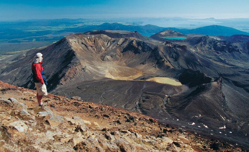 New Zealand tongariro national park hike.jpg