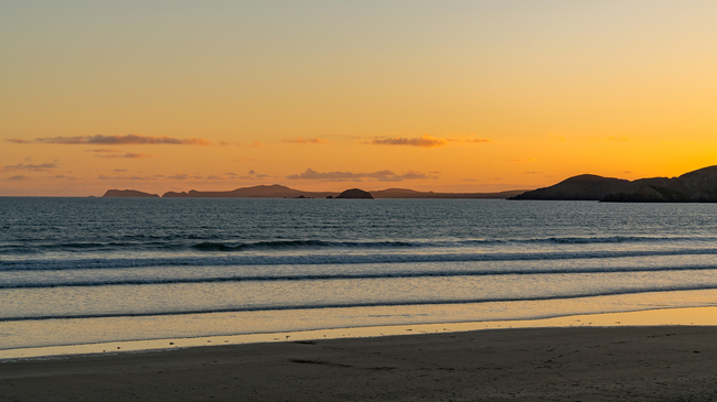 Newgale Beach, Pembrokeshire, Dyfed, Wales.jpg