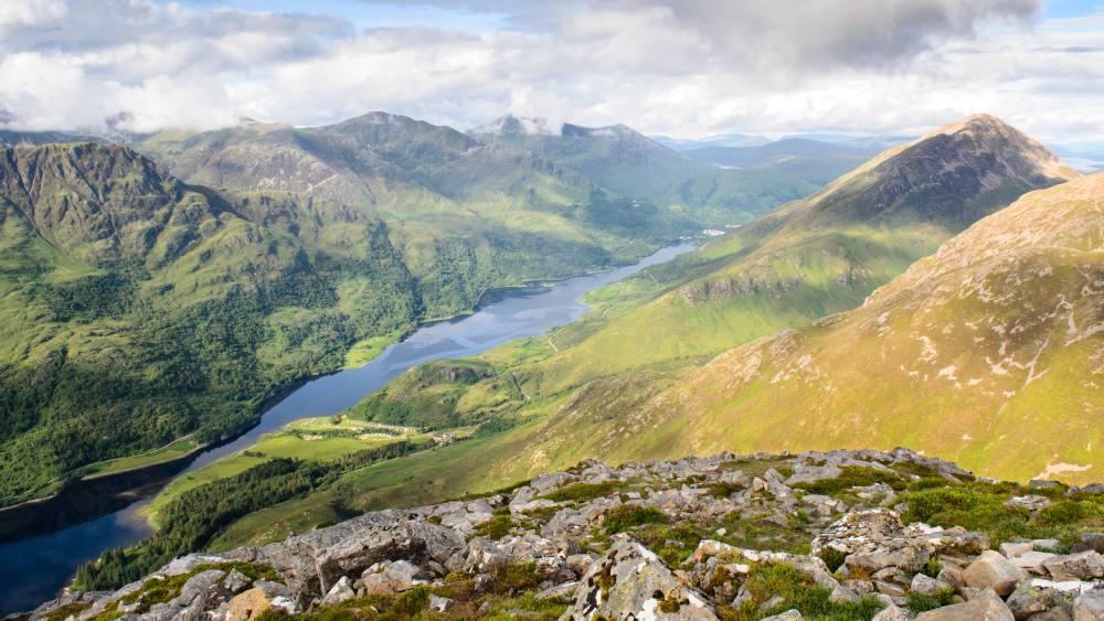 Scotland_Glen_Coe_River.jpg