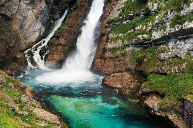 Slovenian Mountain Trail - Triglav National park_E.jpg