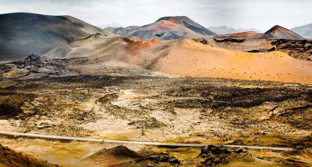 Tenerife_road_volcanic_landscape.jpg