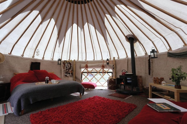 The cosy interior of Stuc a’Chroin, Scotland.jpg