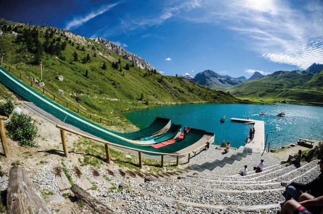 Tignes Acroland Lake Jumping, France.jpg