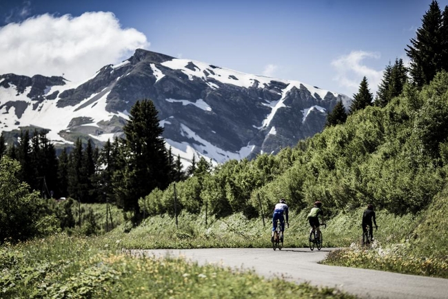 Wonderful road cycling in the mounbtains of Morzine, France.jpg