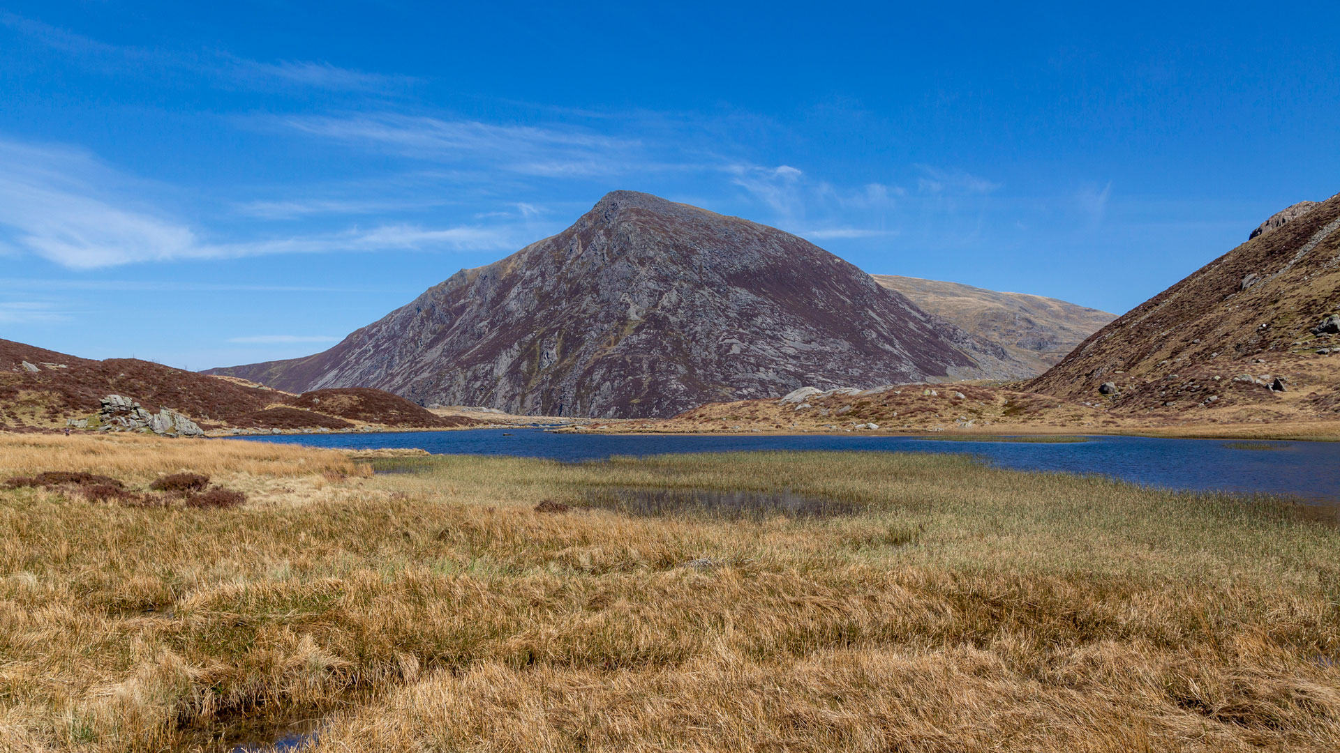 5 Alternative Summits to Snowdon
