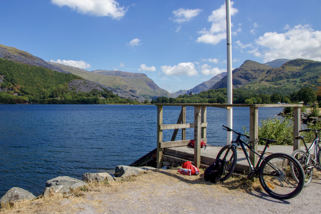 Lake-Padarn-Llanberis-Snowdonia-Wales