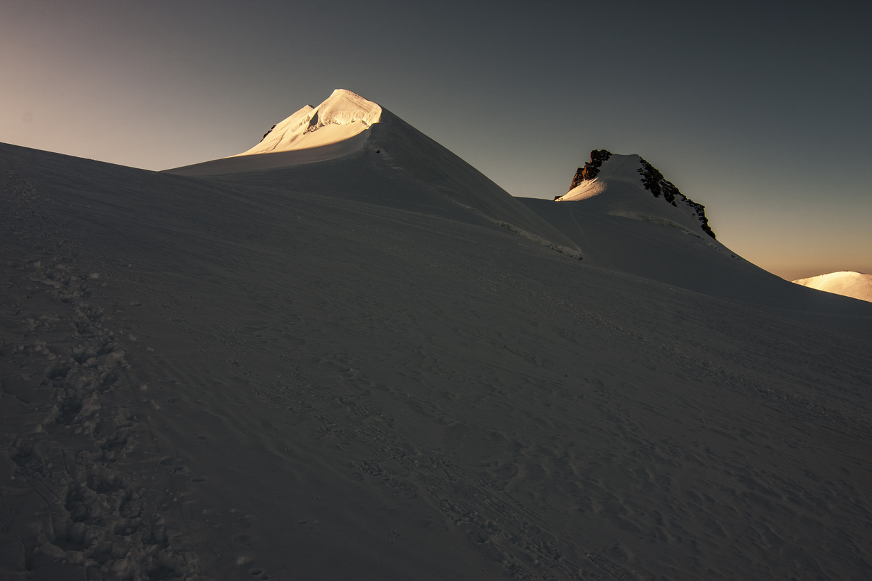 Sunrise on Ludwigshöhe-and-Corno-Nero-Schwarzhorn-from-Colle-del-Lys-Gressoney-Aosta Valley-Italy
