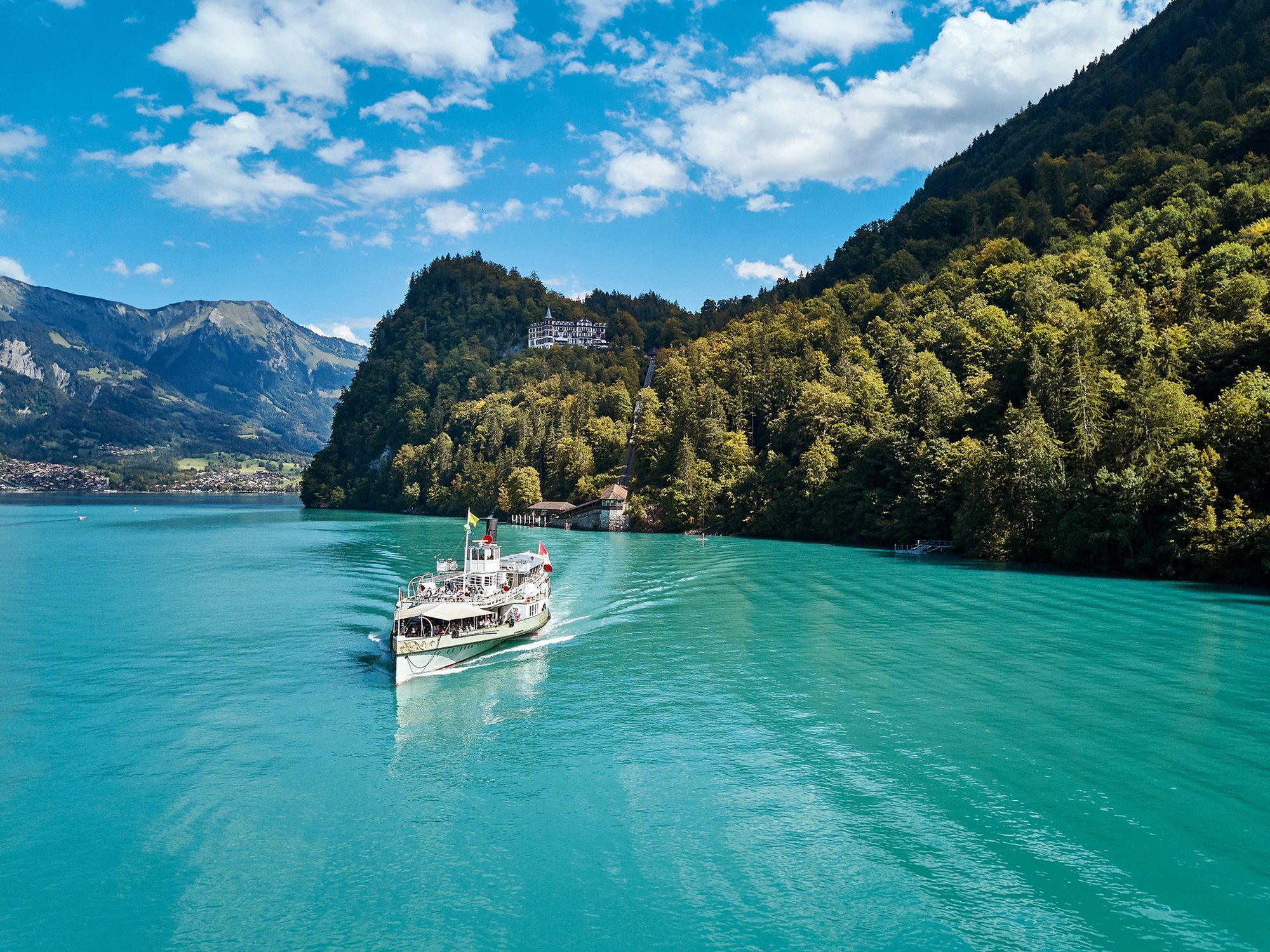 adventure-holiday-interlaken-switzerland