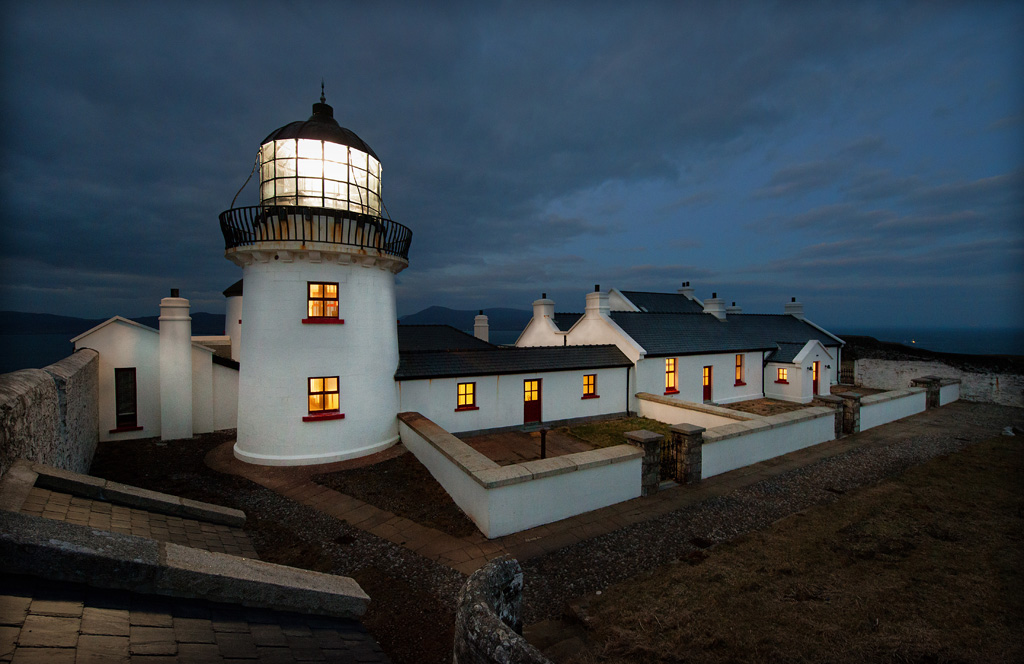 clare-lighthouse-ireland