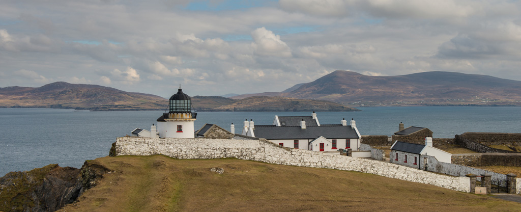 clare-lighthouse-ireland