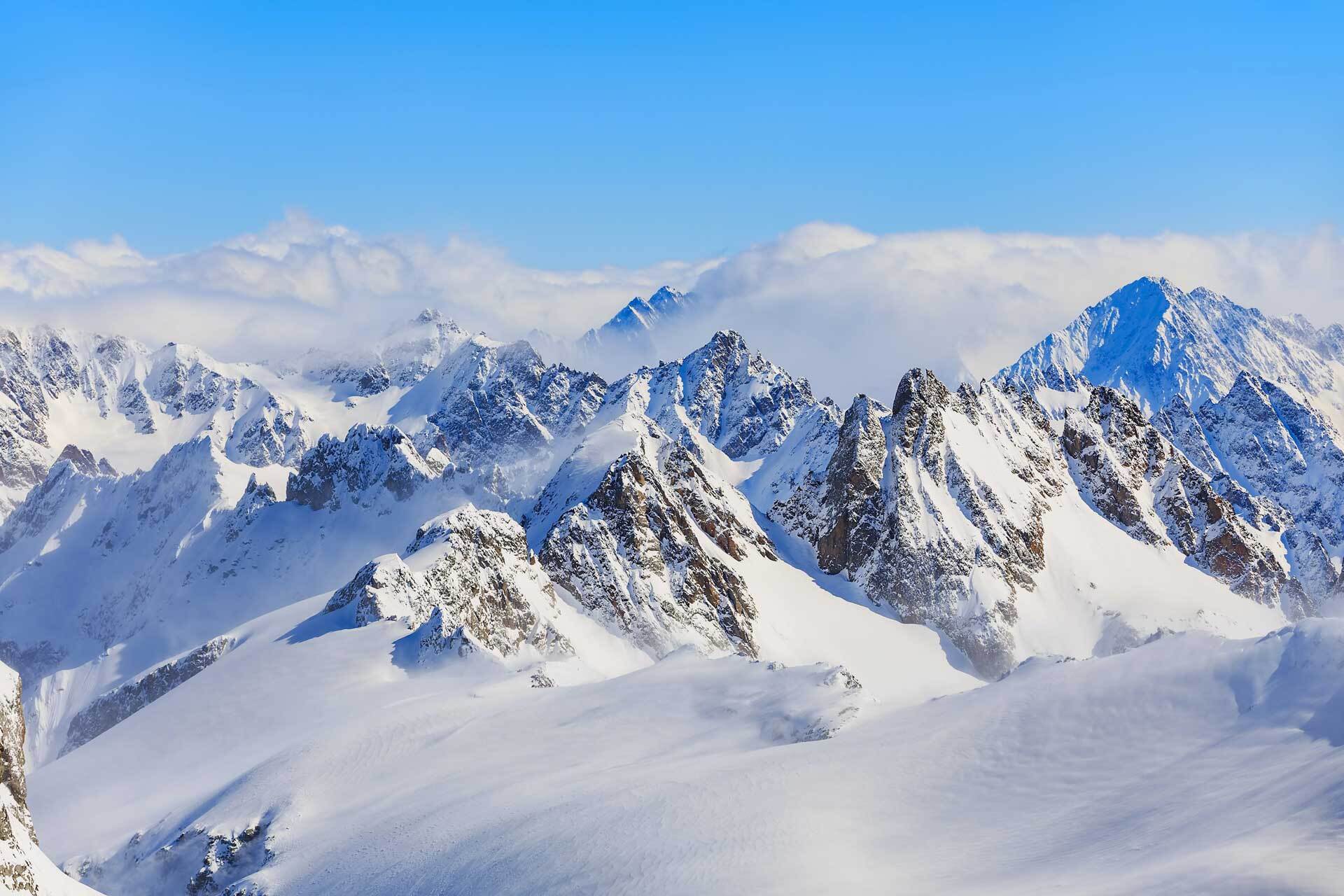 Guide to the highest mountains in Switzerland