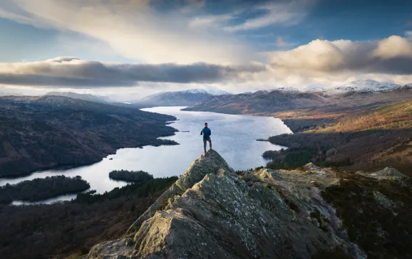 hillwalkin summit scotland