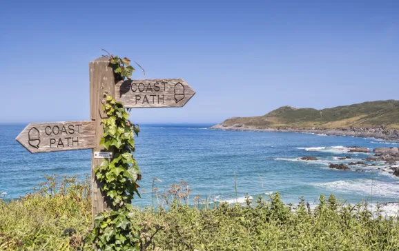 south west coastal path credit istock travellinglight