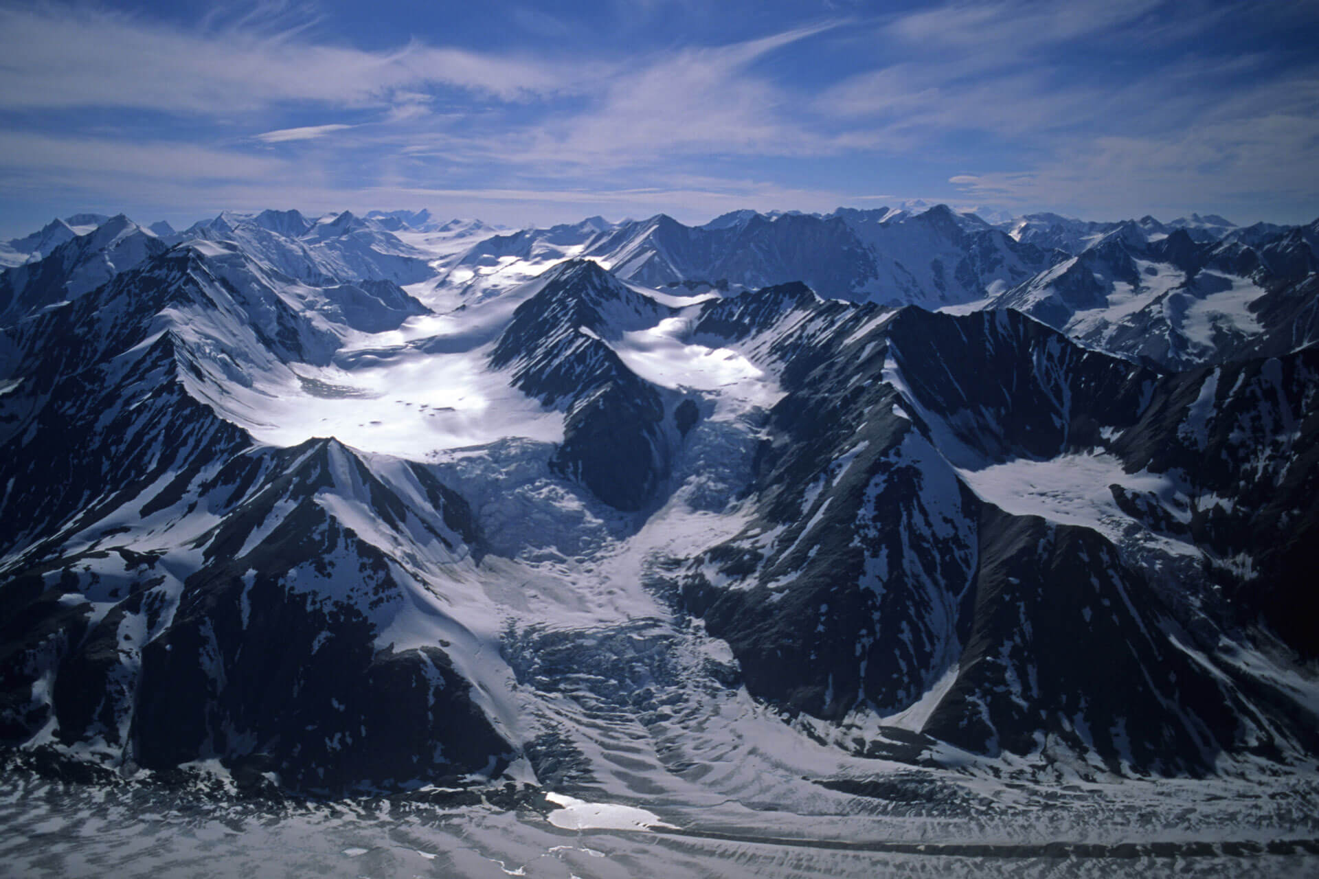 mount-logan-highest-mountain-in-north-america