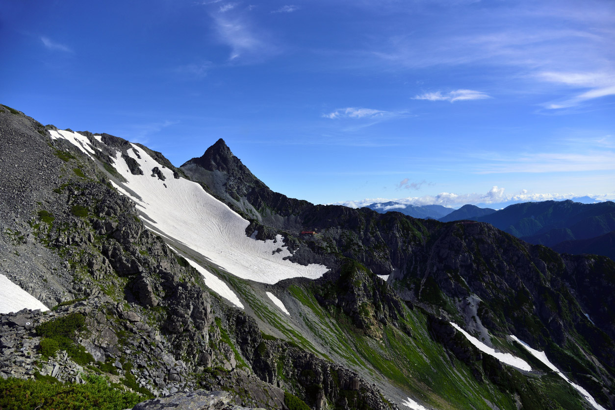Mount-Yari-Fifth-Highest-Mountain-In-Japan
