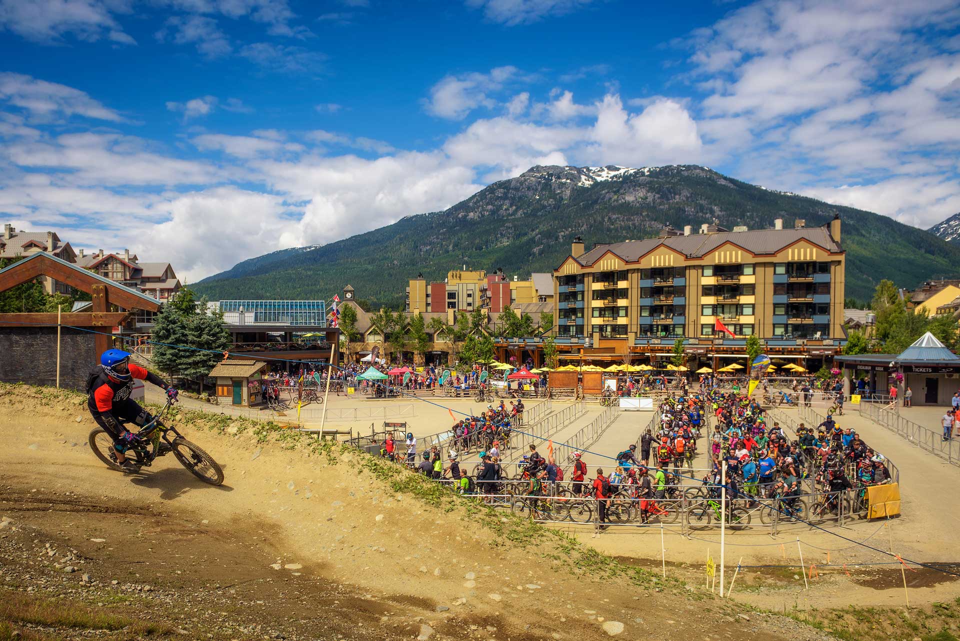 mountain-bike-trails-in-whistler