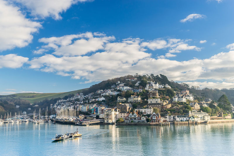 Sailing-UK-Holiday-Beginner-Courses-Boat-Dartmouth-Devon-Yachting.jpg