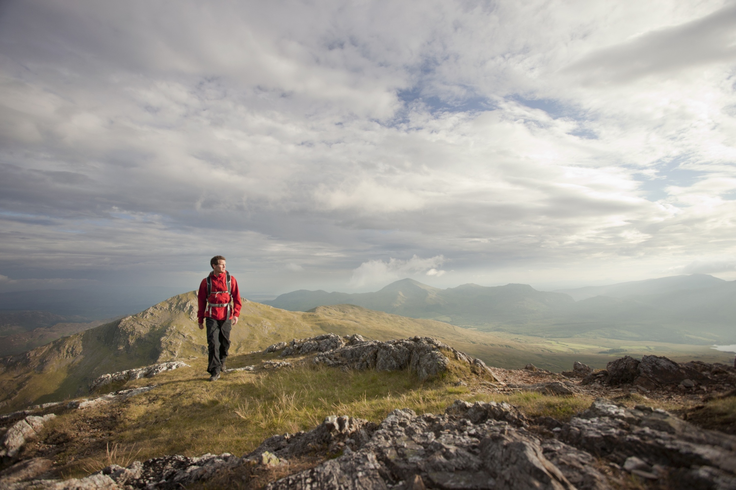 walking-snowdon-wales