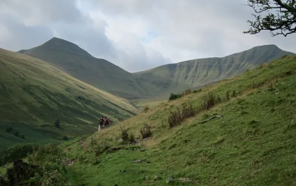 1945 pen y fan horseshoe ridge hike by pete coombs